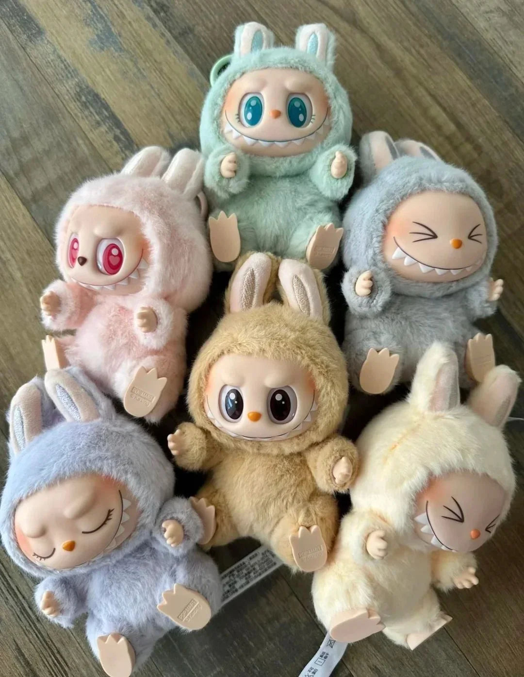 Rabu monster box toys,macaroon II,vinyl dolls blind box models,key chains, gifts table decorations,Christmas gifts for children.