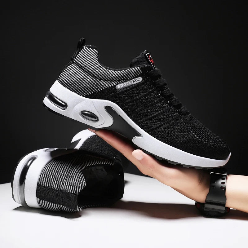 Sports Hiking and Running Shoes for Men Lightweight Men's Designer Mesh Sneakers Lace-Up Male Outdoor Sports Tennis Breath Shoes
