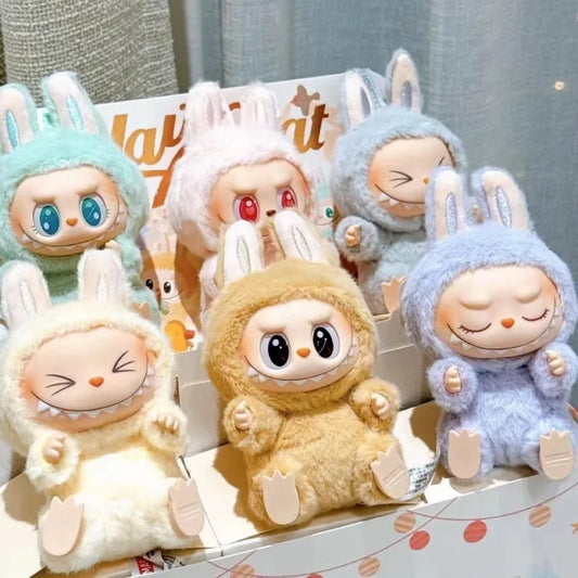Rabbu second generation vinyl doll beautiful key box blind Rabbu sitting doll party Christmas gift key children's toys.